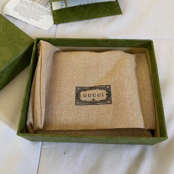 Gucci bi-fold wallet with Gucci logo - Picture 4 of 5